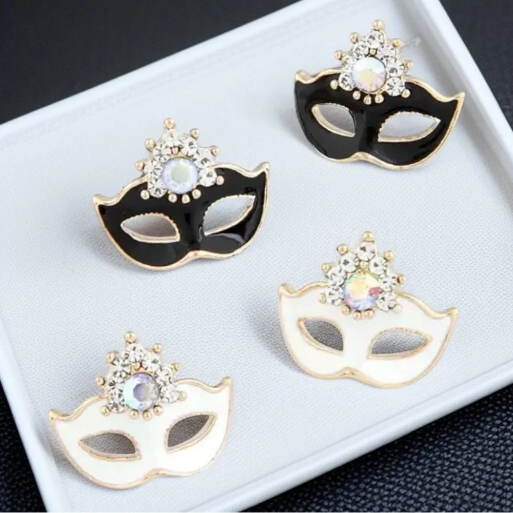 Mystical Masquerade Mask Earrings – Unveil the Mystery! 🎭 NWT Studs - 2 Colors